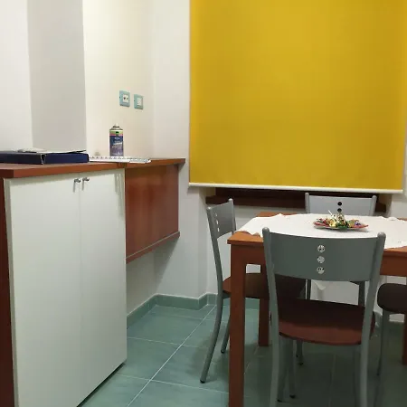 Joseph Apartment *